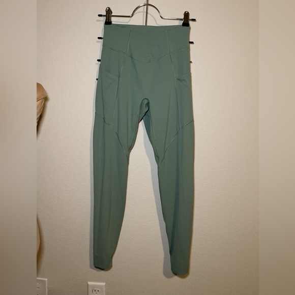 Gymshark Pants - Gymshark Green High-Waisted Leggings, in excellent condition.